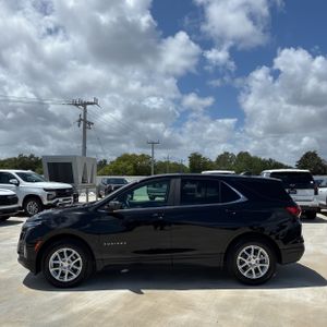 CHEVROLET EQUINOX LT - 3