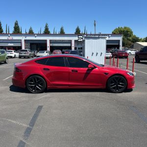 TESLA MODEL S PLAID - 6