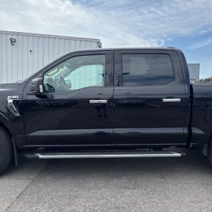 FORD F-150 XLT - 4