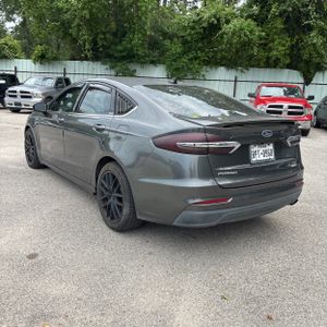 FORD FUSION SE - 5