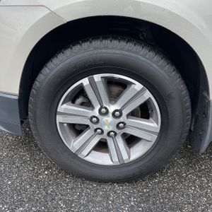 2017 Chevrolet TRAVERSE LT — миниатюра 17