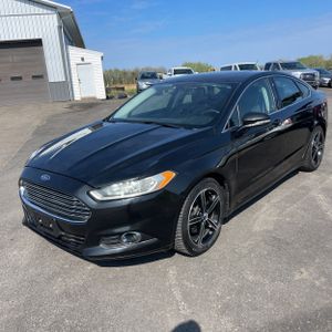 FORD FUSION SE - 1