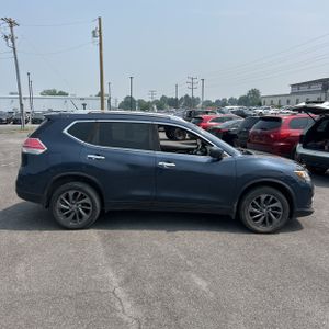 2016 Nissan ROGUE SL 照片 10