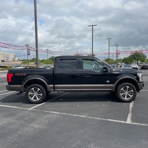 FORD F-150 KING RANCH - 10