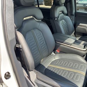 صورة مصغرة 33 لـ 2022 Rivian R1S LAUNCH EDITION