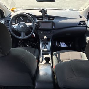 صورة مصغرة 36 لـ 2019 Nissan SENTRA S