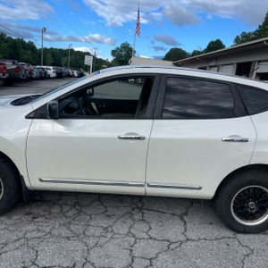 2012 Nissan ROGUE S 照片 4