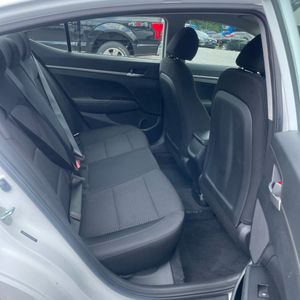 2019 Hyundai ELANTRA SE 缩略图 32
