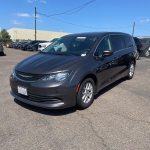 CHRYSLER PACIFICA TOURING - 1