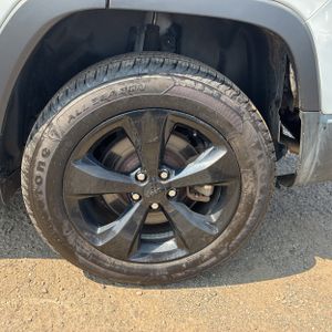 صورة مصغرة 18 لـ 2020 JEEP CHEROKEE ALTITUDE