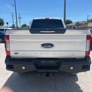FORD F-350 SUPER DUTY LARIAT - 7