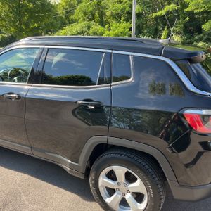 صورة 6 لـ 2019 JEEP COMPASS LATITUDE