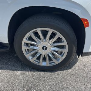 2024 Cadillac ESCALADE ESV LUXURY thumbnail 20