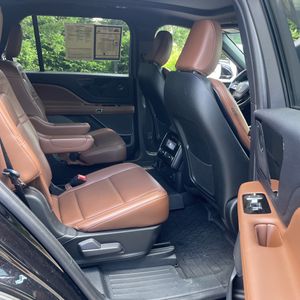 2022 Lincoln AVIATOR RESERVE — миниатюра 34