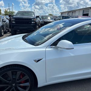 صورة 2 لـ 2020 Tesla MODEL 3 PERFORMANCE