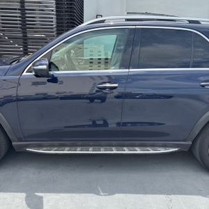 2021 Mercedes-BENZ GLE — фото 4
