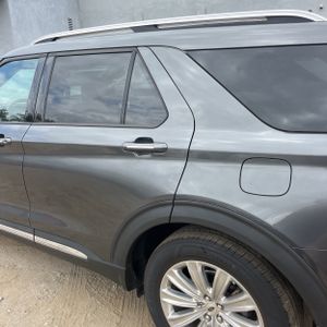 FORD EXPLORER LIMITED - 6
