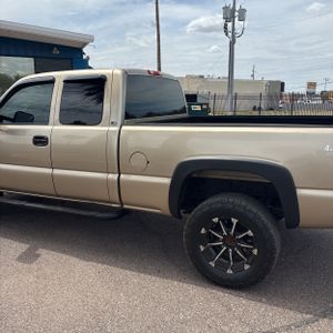 CHEVROLET SILVERADO 2500 - 6