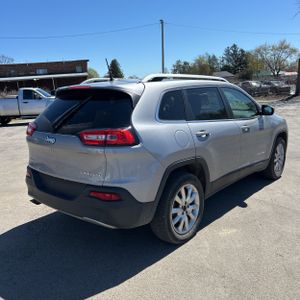 JEEP CHEROKEE LIMITED - 8