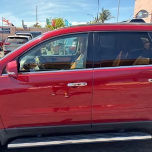 CHEVROLET TRAVERSE LT - 4