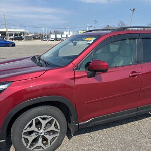 SUBARU FORESTER PREMIUM - 2