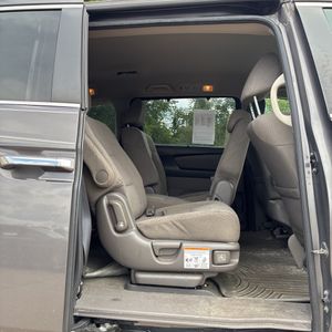 صورة 37 لـ 2015 Honda ODYSSEY EX