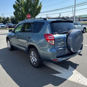2012 Toyota RAV4 BASE photo 5