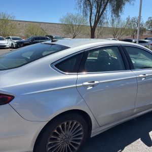 FORD FUSION TITANIUM - 9