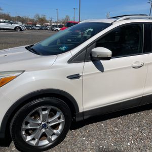 FORD ESCAPE TITANIUM - 2