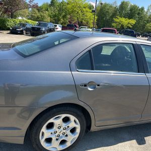 FORD FUSION SE - 9