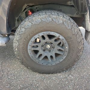 2017 Toyota 4RUNNER TRD OFF-ROAD — миниатюра 18