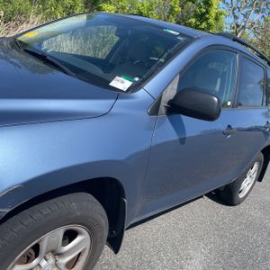 TOYOTA RAV4 - 2