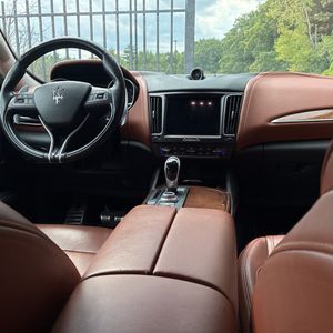 صورة 32 لـ 2018 Maserati LEVANTE S GRANSPORT