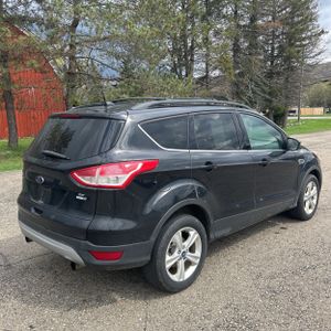 FORD ESCAPE SE - 8