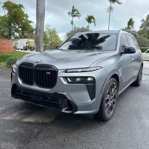 BMW X7 M60I - 1