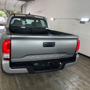 صورة 7 لـ 2016 Toyota TACOMA SR