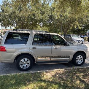 صورة 10 لـ 2008 Lincoln NAVIGATOR BASE