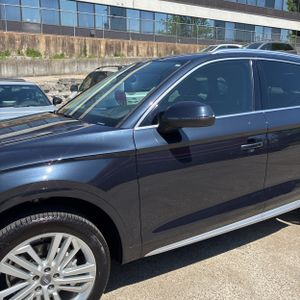 AUDI Q5 2.0T PREMIUM - 2
