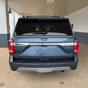 FORD EXPEDITION XLT - 7