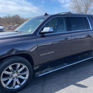 CHEVROLET SUBURBAN LTZ - 2