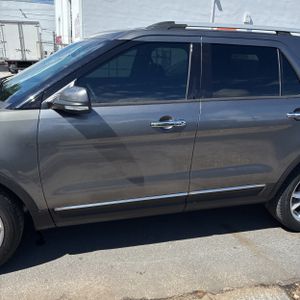 FORD EXPLORER LIMITED - 4