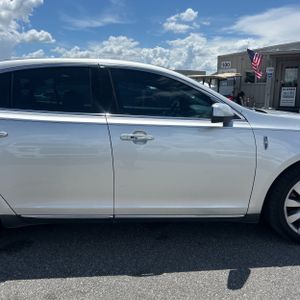 2015 Lincoln MKS BASE — фото 10