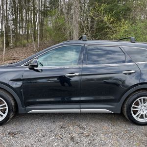 HYUNDAI SANTA FE - 4
