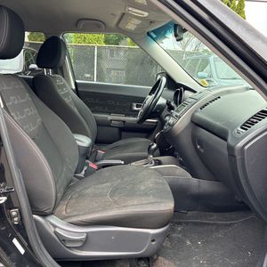 2013 KIA SOUL + thumbnail 32