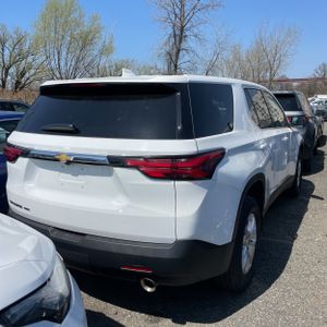 CHEVROLET TRAVERSE LS - 8