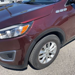 صورة مصغرة 54 لـ 2017 KIA SORENTO LX