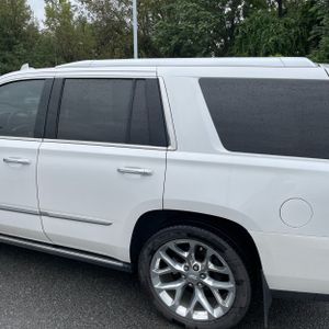 2019 Cadillac ESCALADE PLATINUM photo 6