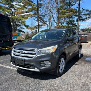 FORD ESCAPE SE - 1