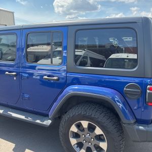 JEEP WRANGLER UNLIMITED NORTH EDITION - 6