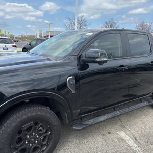 FORD RANGER LARIAT - 2